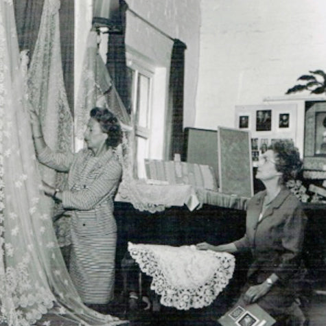 Register for Studies in Antique Lace (Jan-Apr)